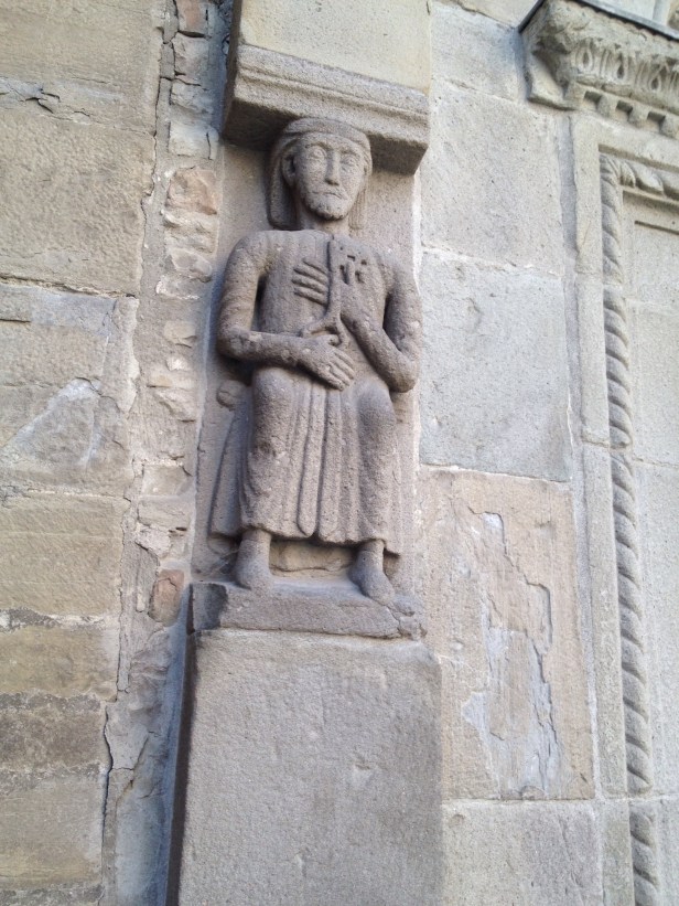 Saint Peter statue Berceto