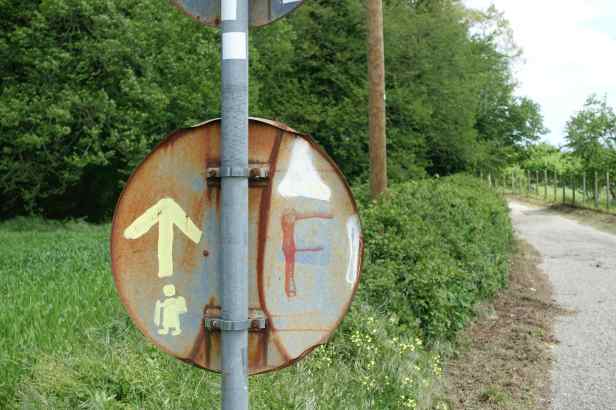 Via Francigena back of sign